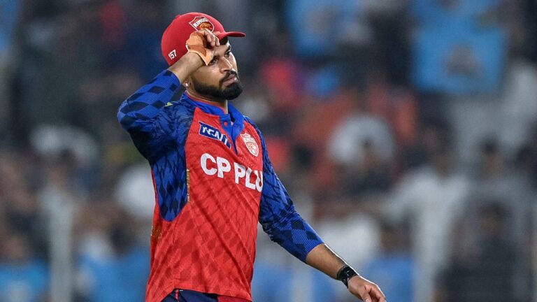 টি-টোয়েন্টি ক্রিকেটে ৭০০০ রানের মাইলফলক স্পর্শ করলেন শ্রেয়াস আইয়ার
