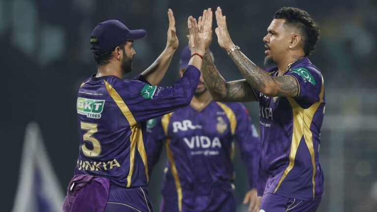 আইপিএলে টিকে থাকার লড়াই: মুম্বাই ইন্ডিয়ান্সকে হারিয়ে প্লে-অফের স্বপ্ন বাঁচিয়ে রাখল কেকেআর
