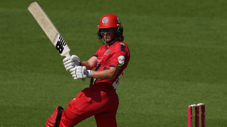 Lanning caning sees of Somerset for Lancashire’s first win – উইমেন্স ভাইটালিটি ব্লাস্ট: ল্যানিংয়ের ব্যাটে ল্যাঙ্কাশায়ারের প্রথম জয়
