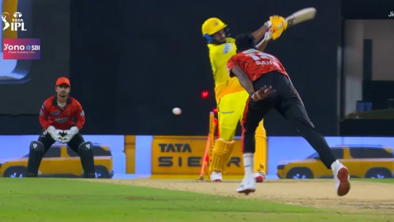 CSK বনাম SRH: সাকিব হোসেনের জাদুকরী ডেলিভারিতে সাজঘরে উর্বিল প্যাটেল