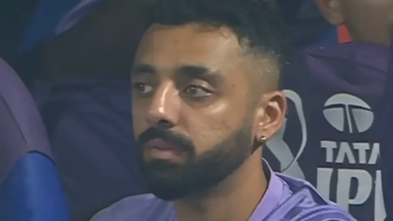 আইপিএলে চোট নিয়েও খেলছেন বরুণ চক্রবর্তী, প্রশংসায় ভাসালেন শেন ওয়াটসন